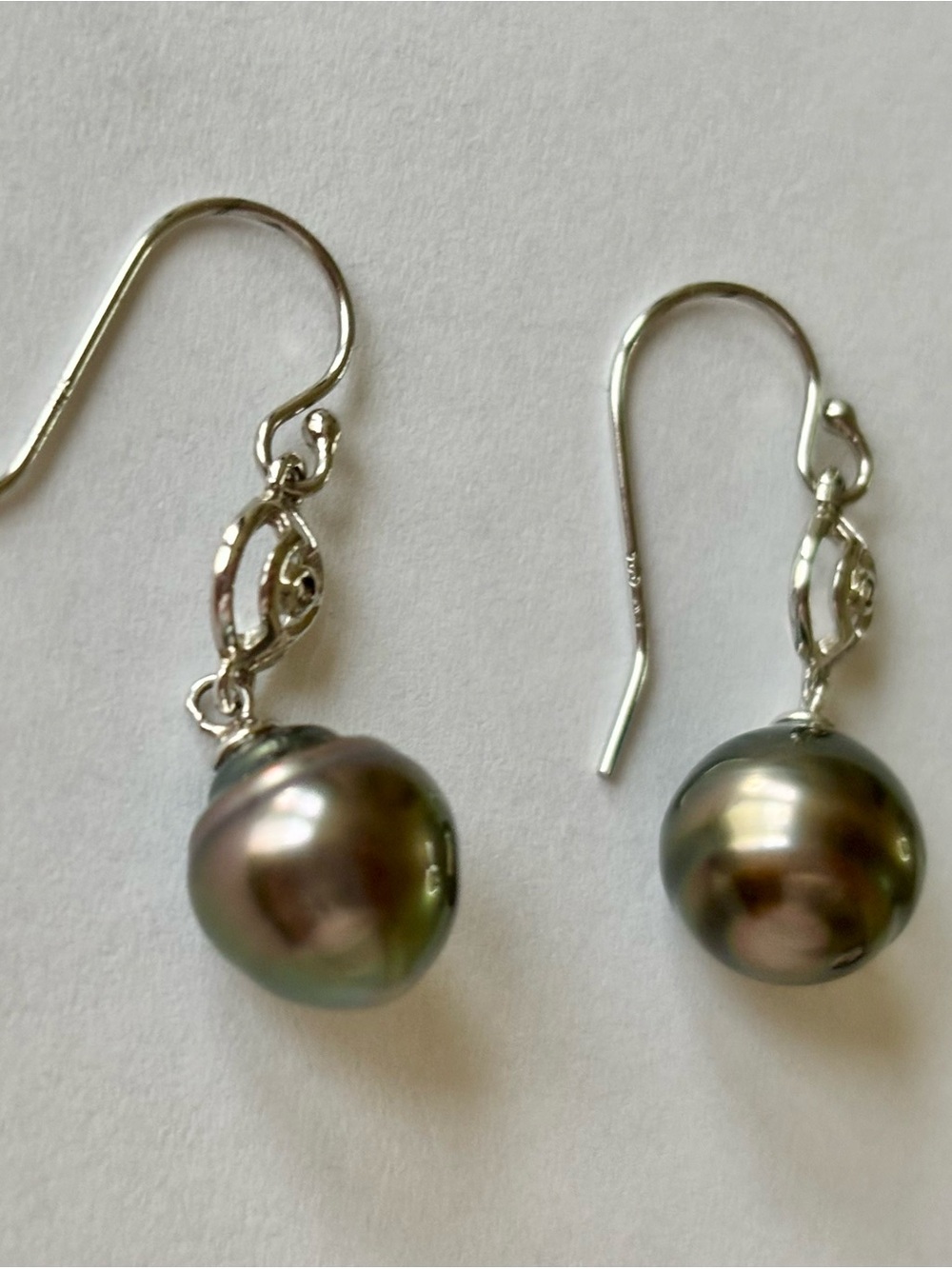 Sterling silver 925 Drop Earrings with Black Tahitian Pearl - Picture 11 of 12